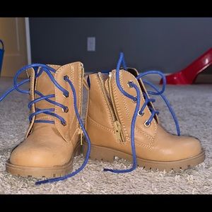 Boys shoes (toddler)